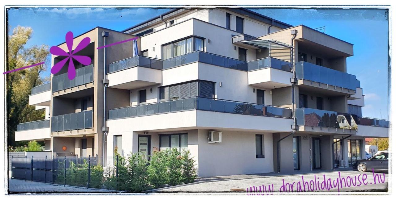 Marina Apartment By Dora Keszthely Eksteriør billede