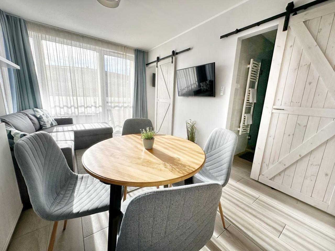 Marina Apartment By Dora Keszthely Eksteriør billede